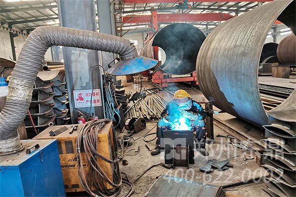 煤泥烘干機(jī)生產(chǎn)制造現(xiàn)場